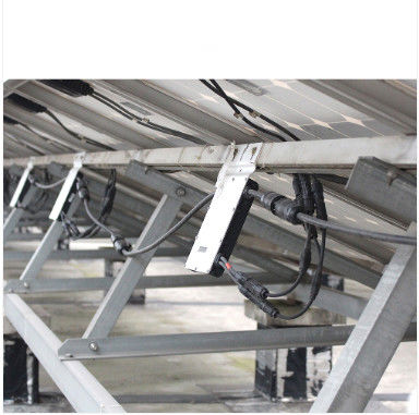 FT700W Micro Inverter Komersial Smart Photovoltaic Grid Tie 700 Watt dengan putih