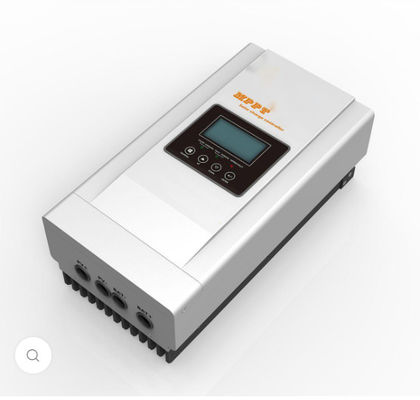 FTPC940 Series (60/80A) Off Grid Solar Inverter MPPT Controller dengan warna putih