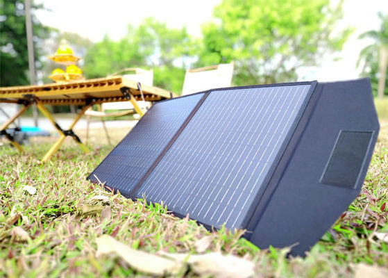 FTB30W 30w panel surya selimut lipat Baterai pengisi daya Dengan hitam untuk luar ruangan